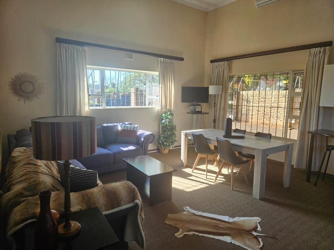Hillton Manor Guest House Richards Bay Eksteriør bilde